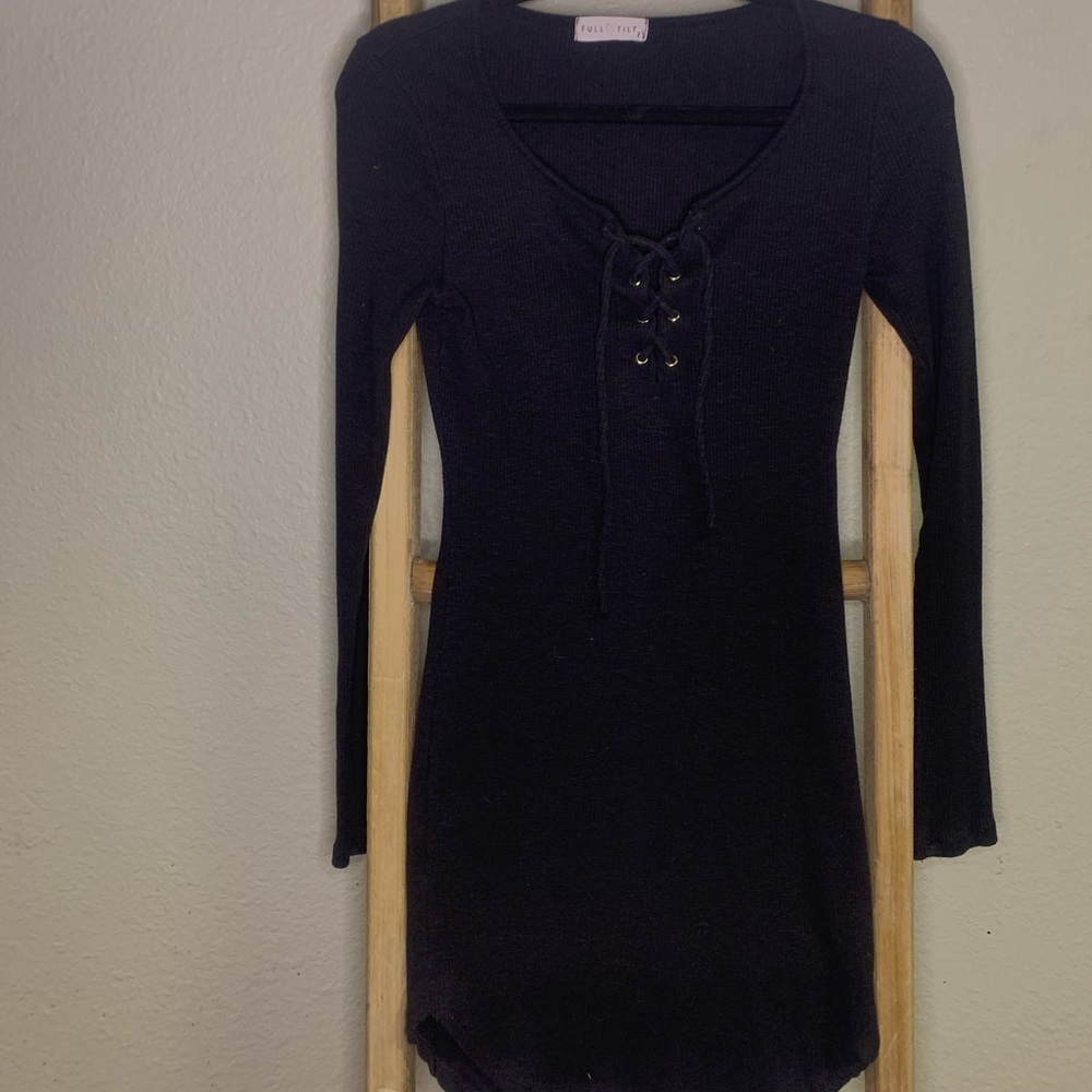 Full Tilt small fitted dress
